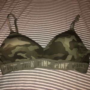 VS PINK CAMO BRA